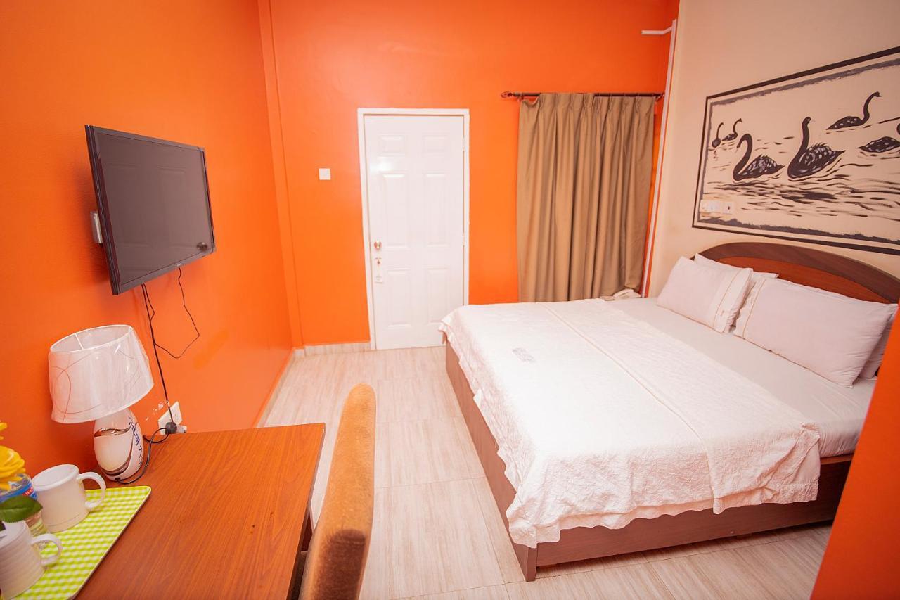 Hilton View Hotel Ogbodjo Экстерьер фото
